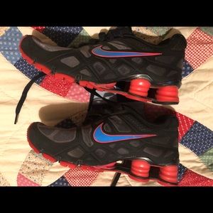 Nike shocks